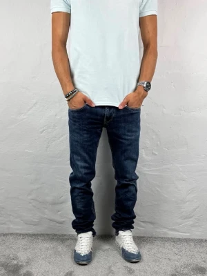 Replay jeans  - Ett par riktigt snygga jeans från Replay i storlek W30 L32 i modellen Anbbas 
