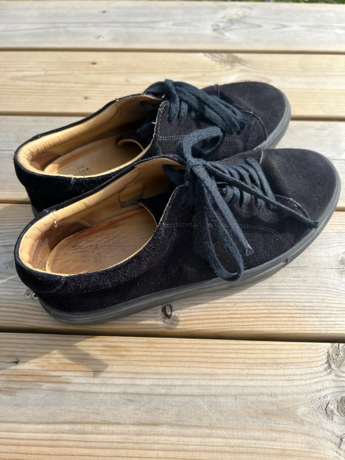 Marinblå sneakers från Myrqvist med snörning - 3