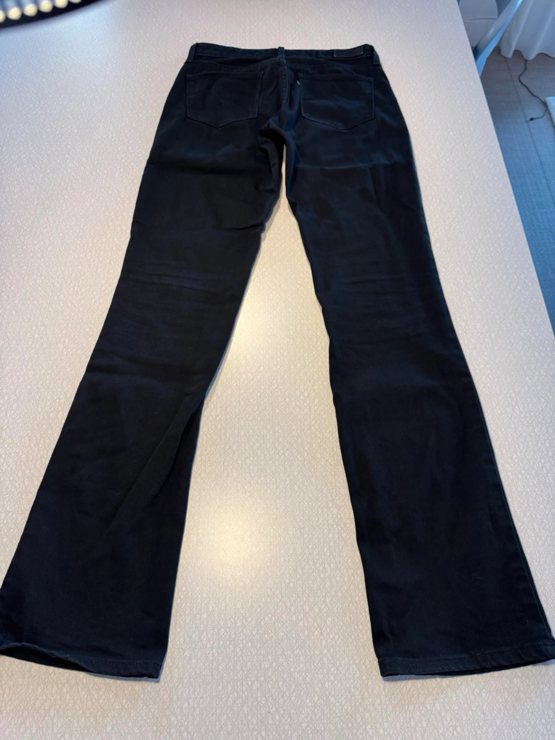 Svarta Levi’s bootcut jeans