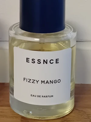 ESSNCE Fizzy Mango Eau de Parfum - Fizzy mango parfym, se bild hur mycket använt 
