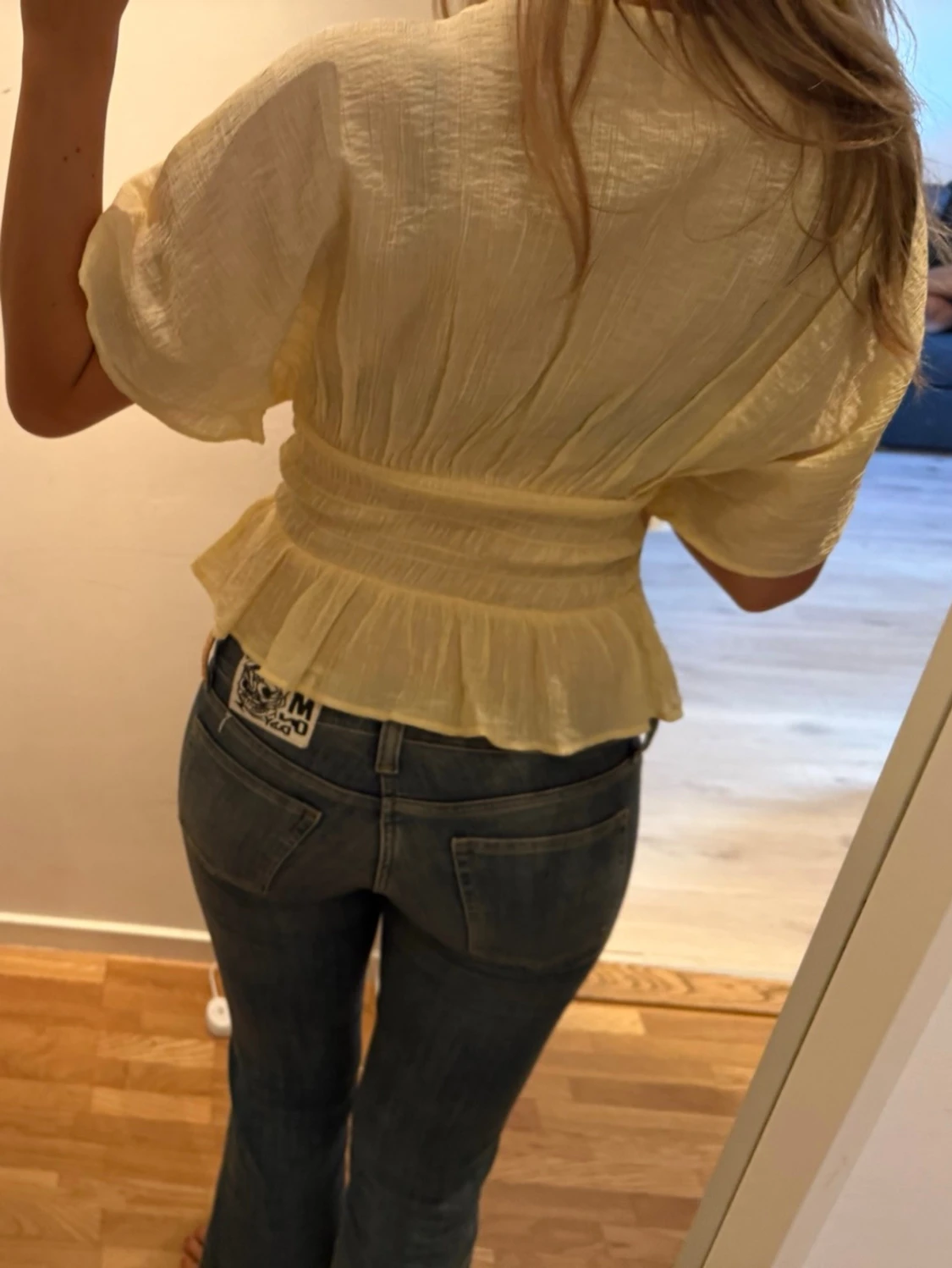 Gul topp - 2