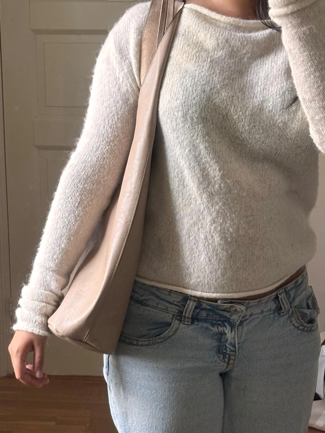 Beige axelväska i konstläder - 2