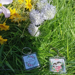 Nyckelring - Snart är det morsdag och vad är inte bättre än att ge bort en nyckelring till sin mamma❤️💐