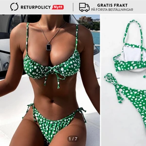 Bikini - Säljer nu denna helt ny och oanvända bikini från shein. Kontakta privat för funderingar. (Skickar inte bild med denna på)👙