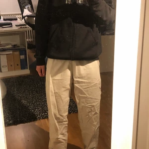 Sweet sktbs surf pants - Köpta på junkyard skick: 8,5/10
