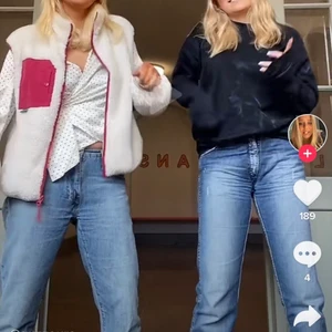 Teddyväst - Super snygg och trendig väst! I fint skick, samfraktar gärna💞