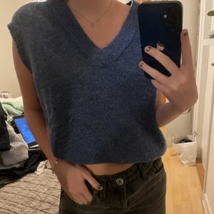 Snygg stickad väst - Super fin stickad väst från H&M