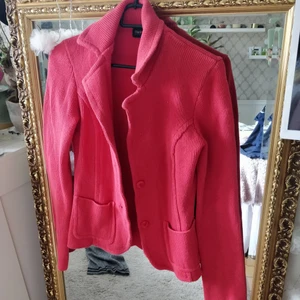 Marie Philippe cardigan storlek S - En vintage smultron färgad carigan. I storlek S