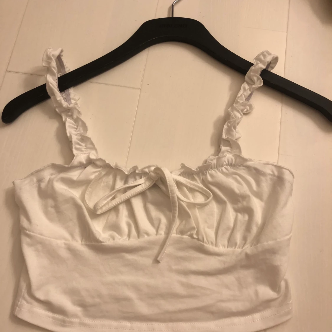 Vit topp storlek S