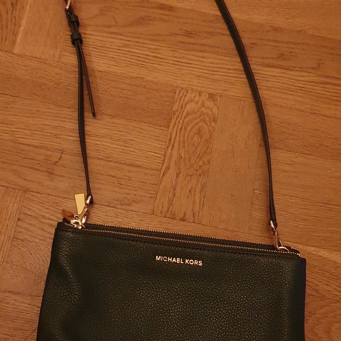 Michael kors axelremsväska väska mörkgrön