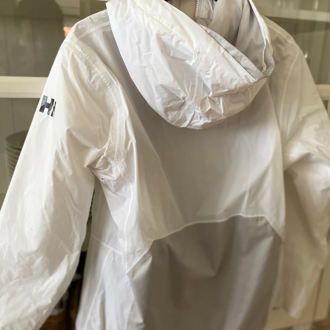 Jätte snygg HELLY HANSEN regnjacka/vindjacka  - 90