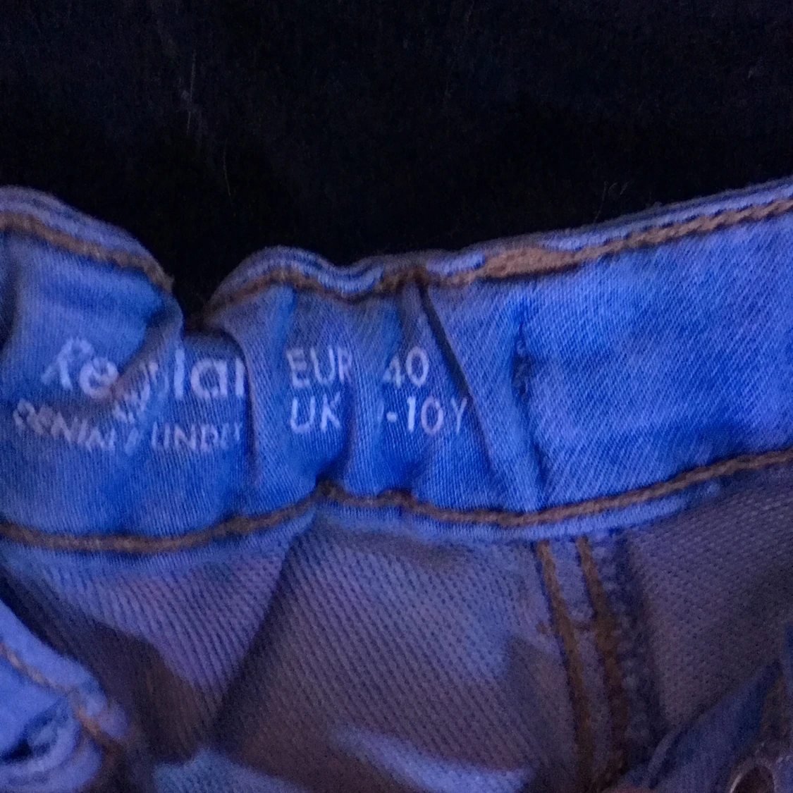 Ljus blå shorts. Stl. 140 - 91