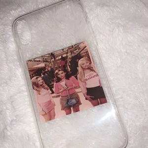 Mobilskal - Hej, jag har ett litet företag där jag designa mobilskal, på bilderna finns exempel på vad man kan beställa. Jag har till alla iPhone mobiler och även dem flesta android. Skalen kommer att kosta 100kr. Har ni några frågor är det bara att skriva🥰🥰