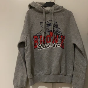 Fin grå hoodie  - Fin grå hoodie 💕