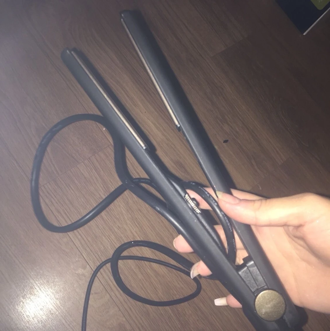 Britney Spears plattång svart 