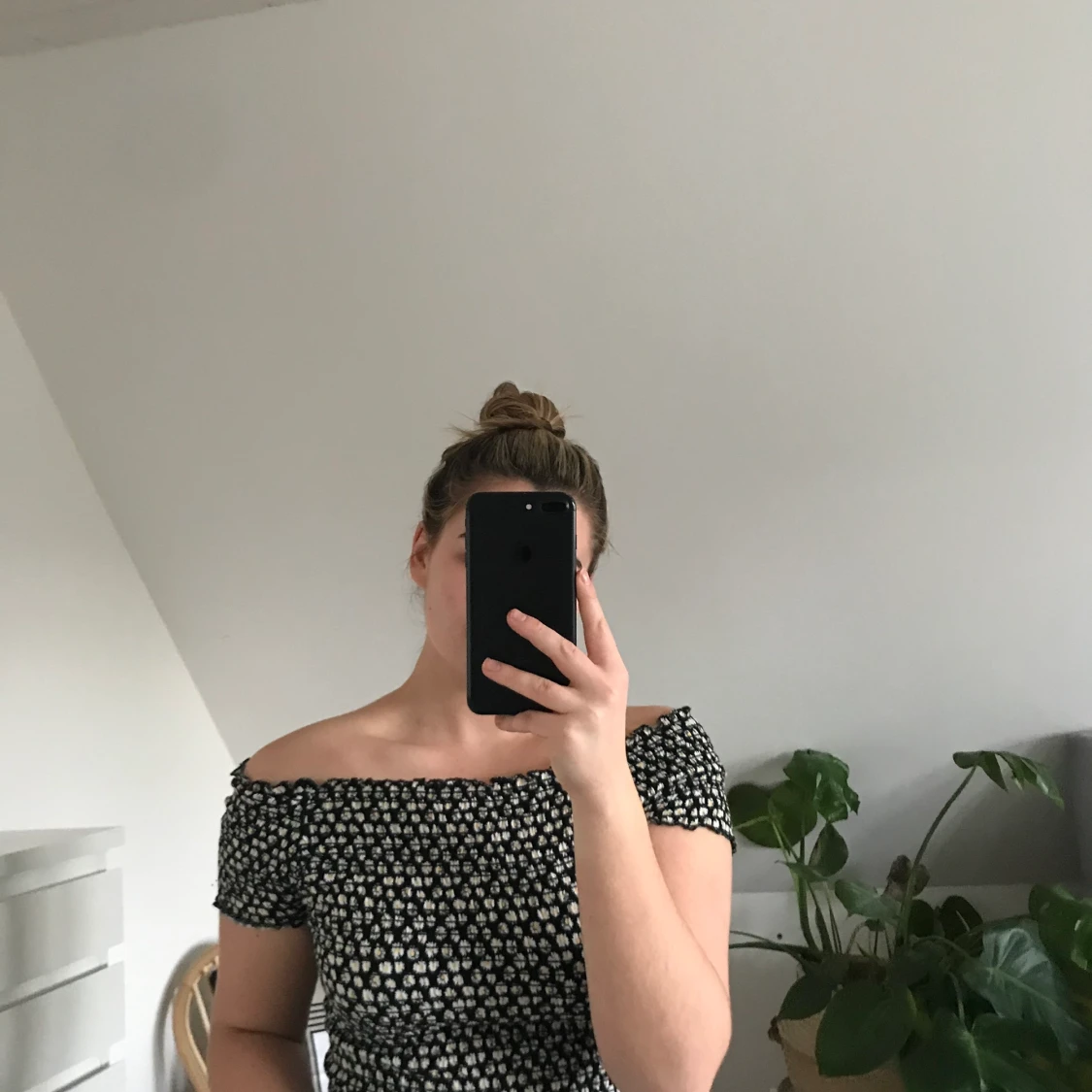 Vårig offshoulder topp - 90