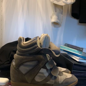 Isabel marant stl 40 - I en superfin khakigrön färg