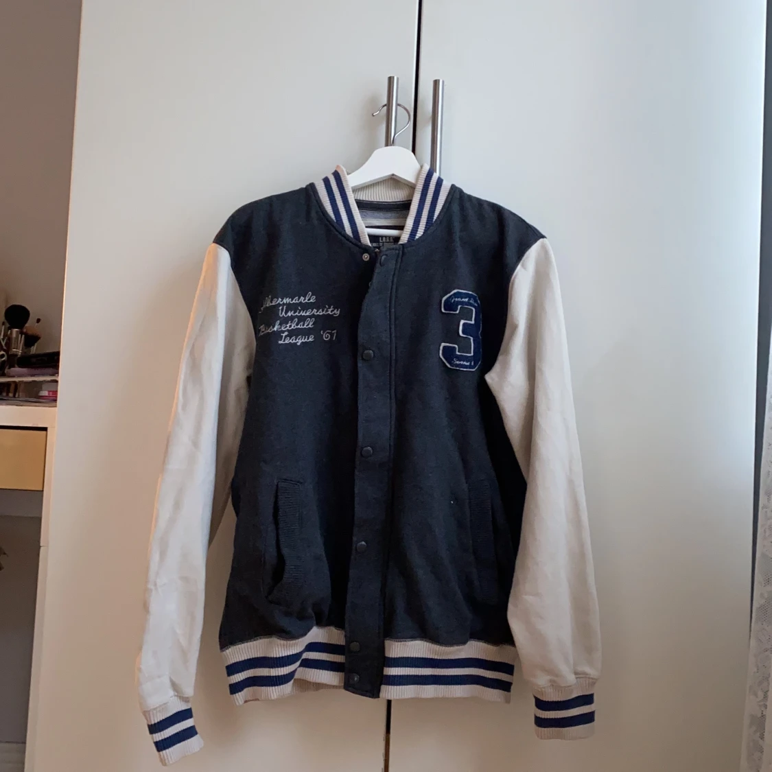 Collage jacka från HM