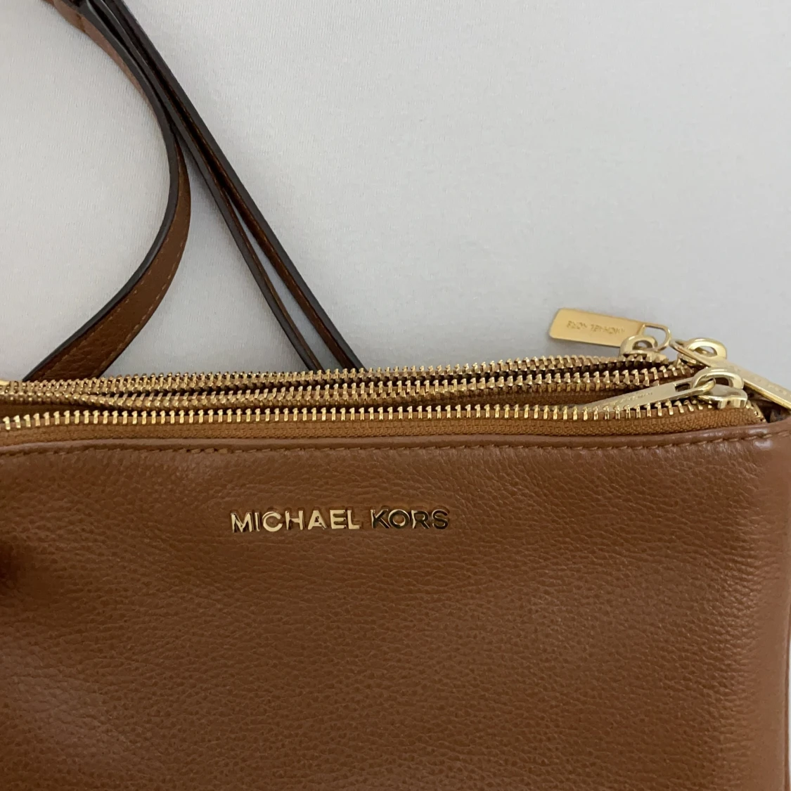 Michael kors bag  - 90