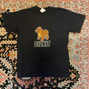Vintage bizkit tshirt i bra skick, storlek medium. Det är bara att höra av dig om du har några funderingar!