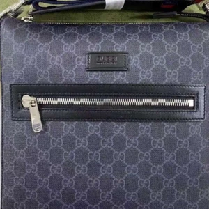 Gucci bag (äkta) Gucci keps (äkta)  - Paket pris 