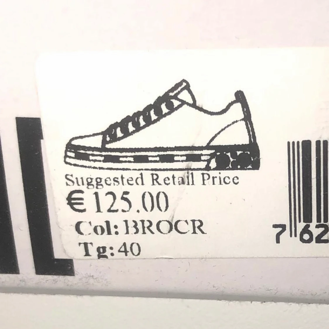 ⭐️Guees skor⭐️ - 90