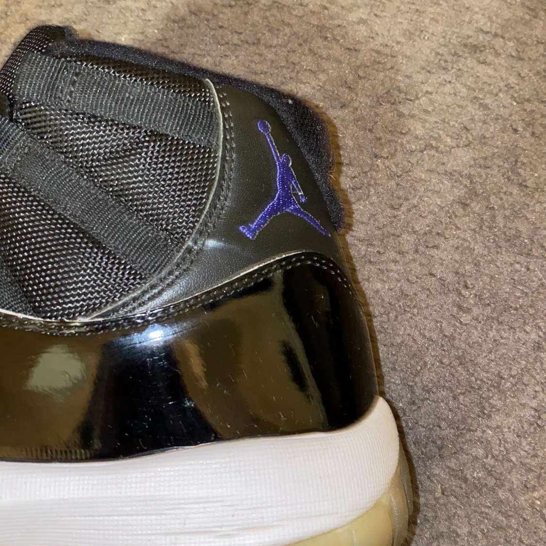 Jordan 11 sneakers storlek 40-40,5 - 90