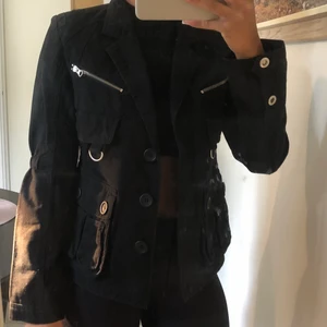Jacka - Svart jacka från Björn Borg✨ Storlek M men passar till storlek XS och S
