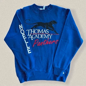 Sweatshirt med panter - En sweatshirt som inte används. Köpte här på plick❤️ sitter som en liten M