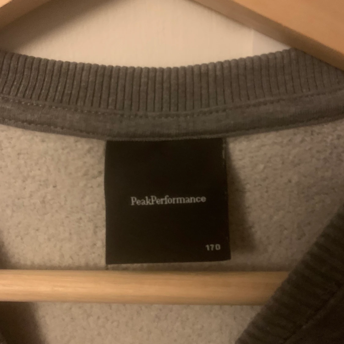 Peak performance tröja  - 90