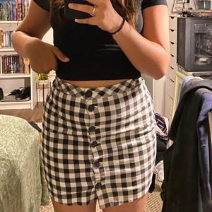 Kjol  - Kjol från hm storlek: 36