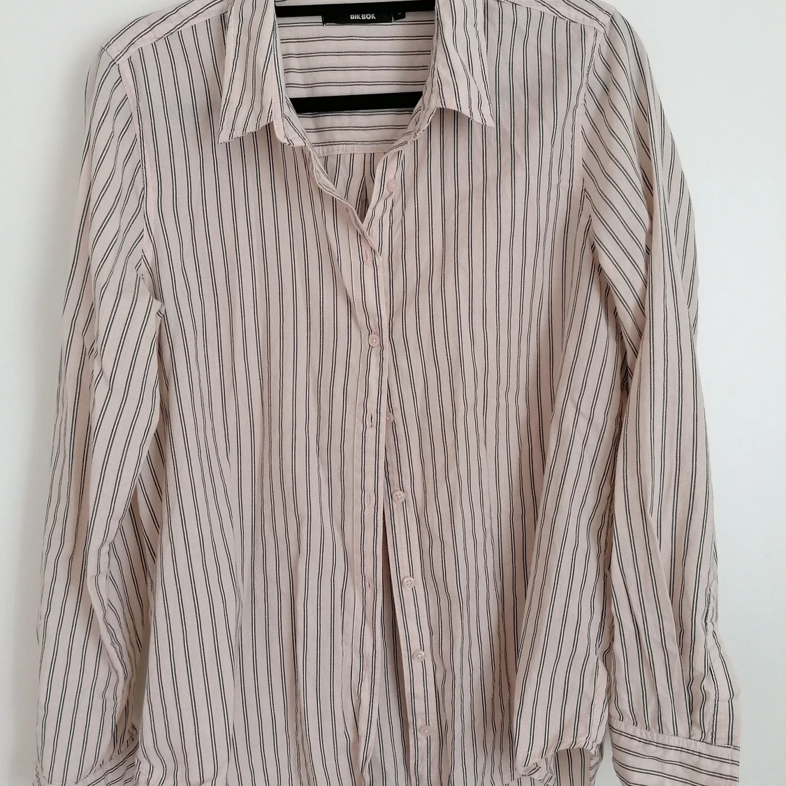 Söt ljusrosa skjorta :))  - 90