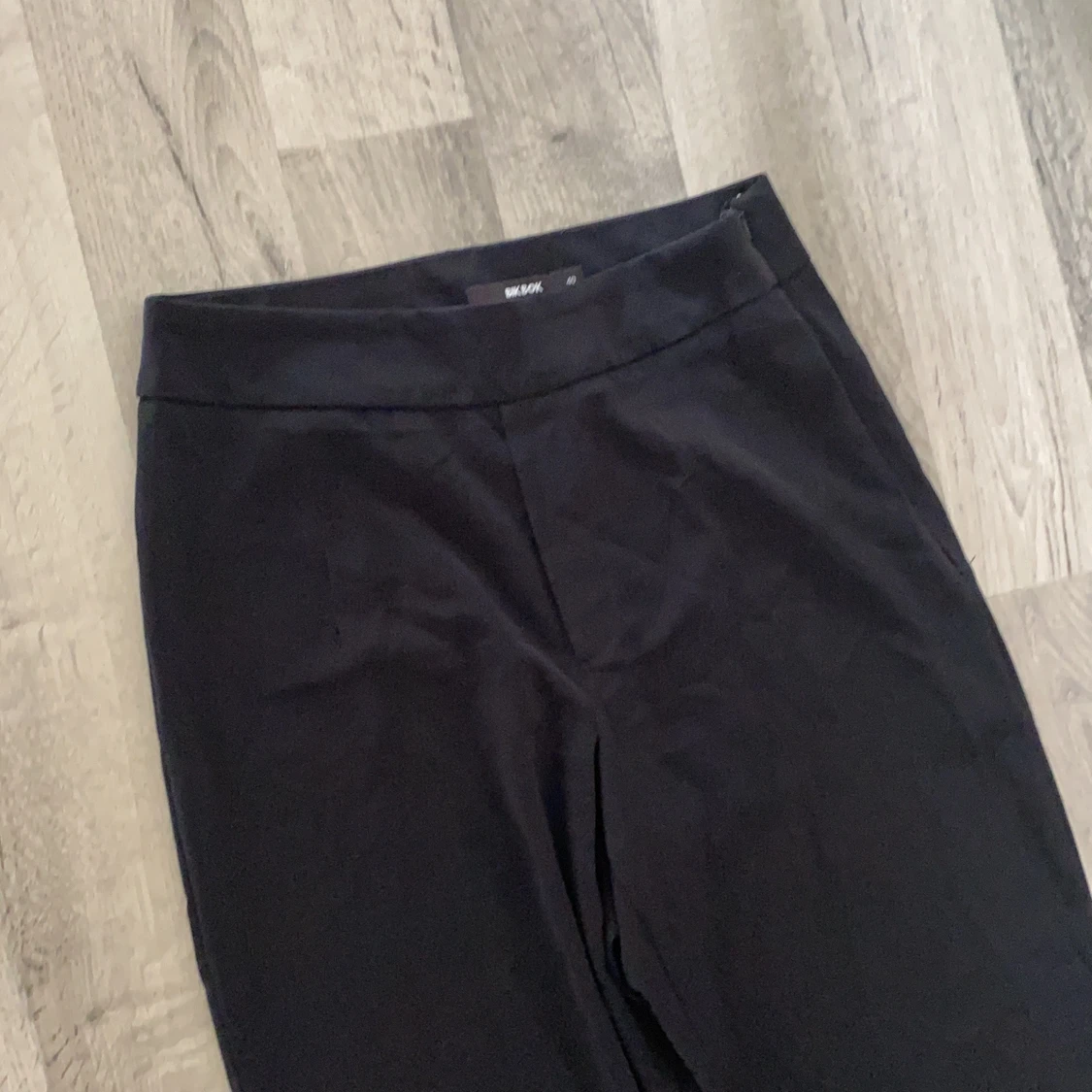 Kostymbyxor från Bik Bok, stl 40 - 90