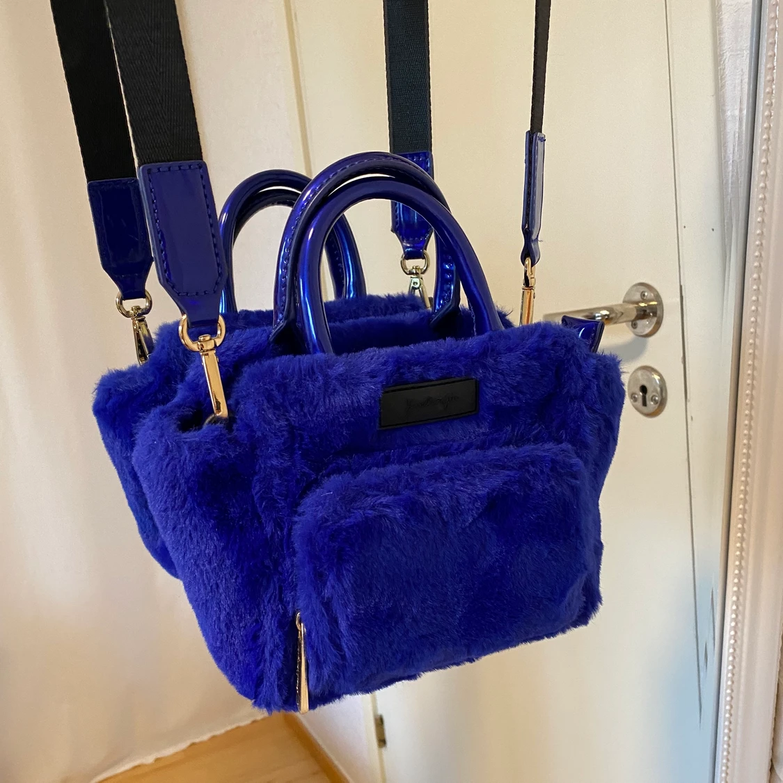 Blå fluffig väska - 91