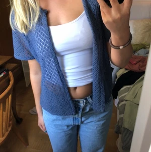 Virkad tshirt  - Jättefin och unik virkad ”skjorta” som kan knäppas fram 💕 