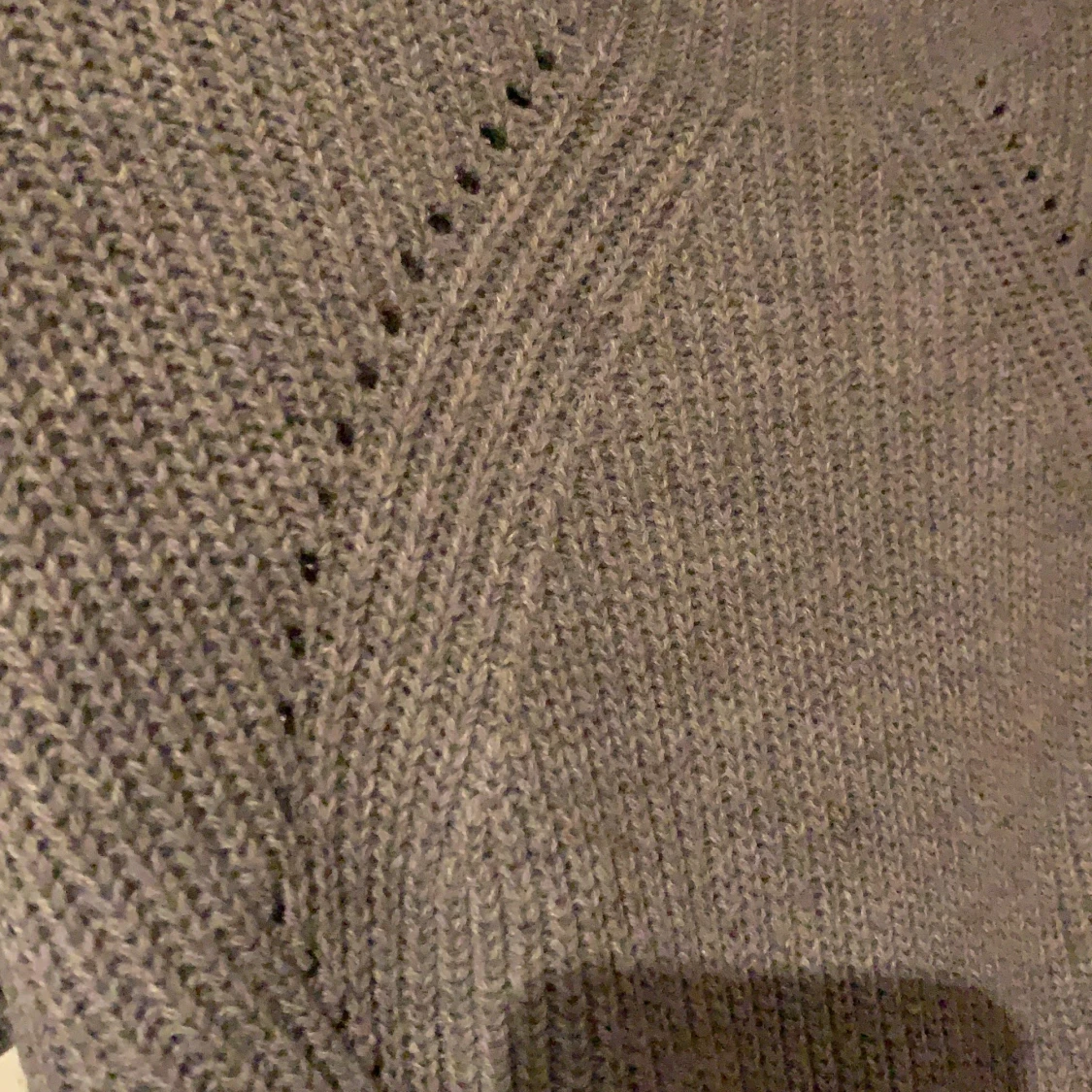 Grå stickad tröja  - 91