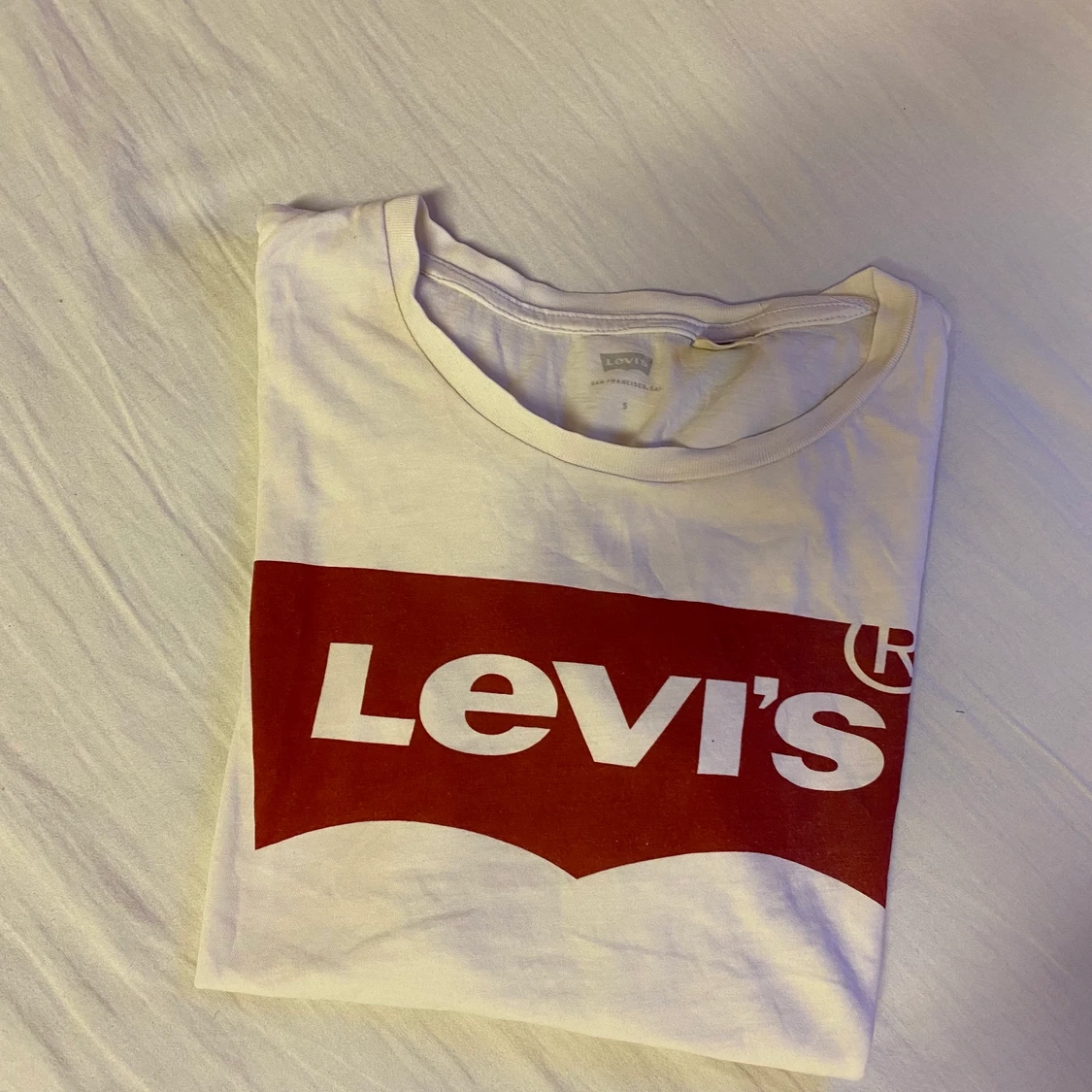 LEVIS t-shirt
