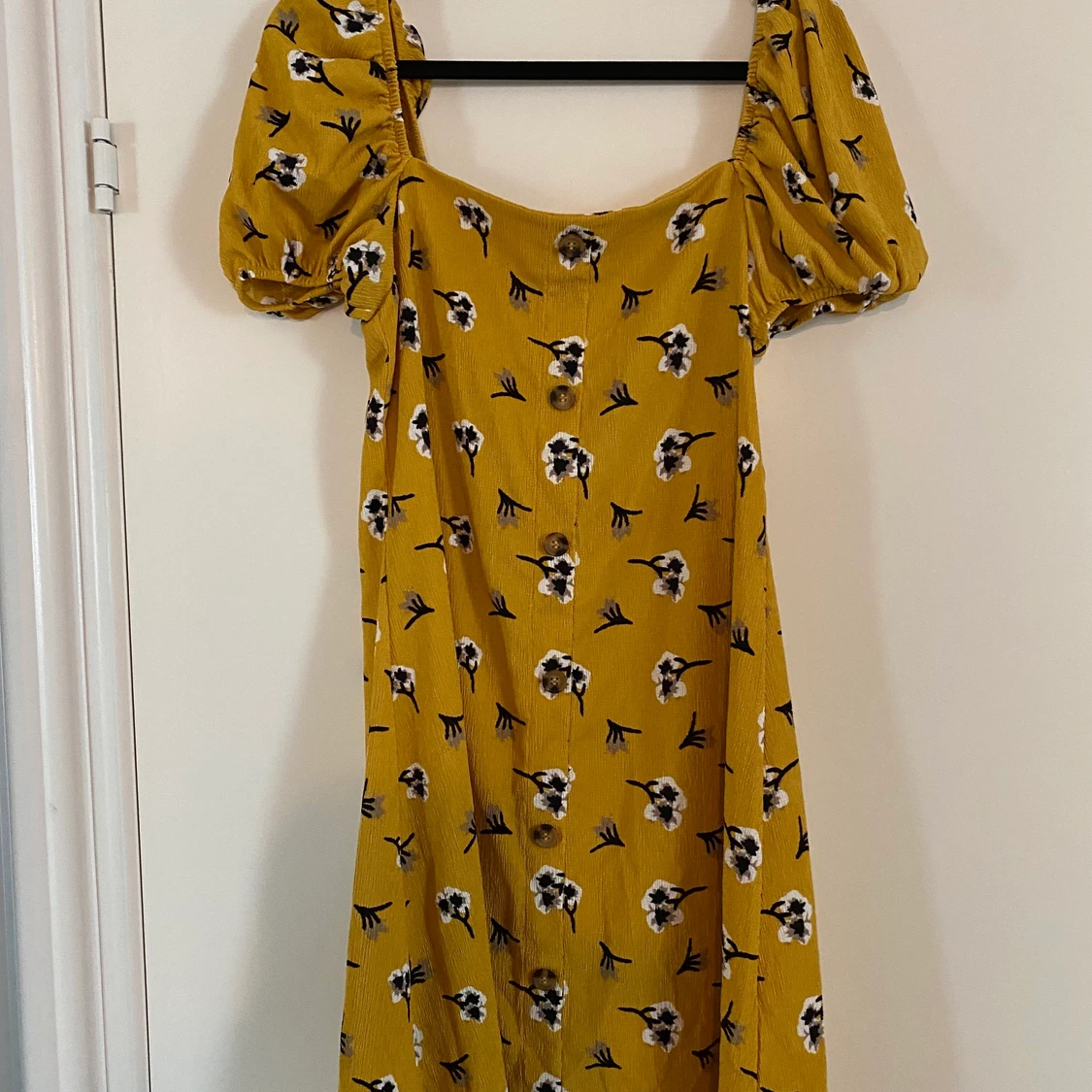 Gul klänning från River Island - 90