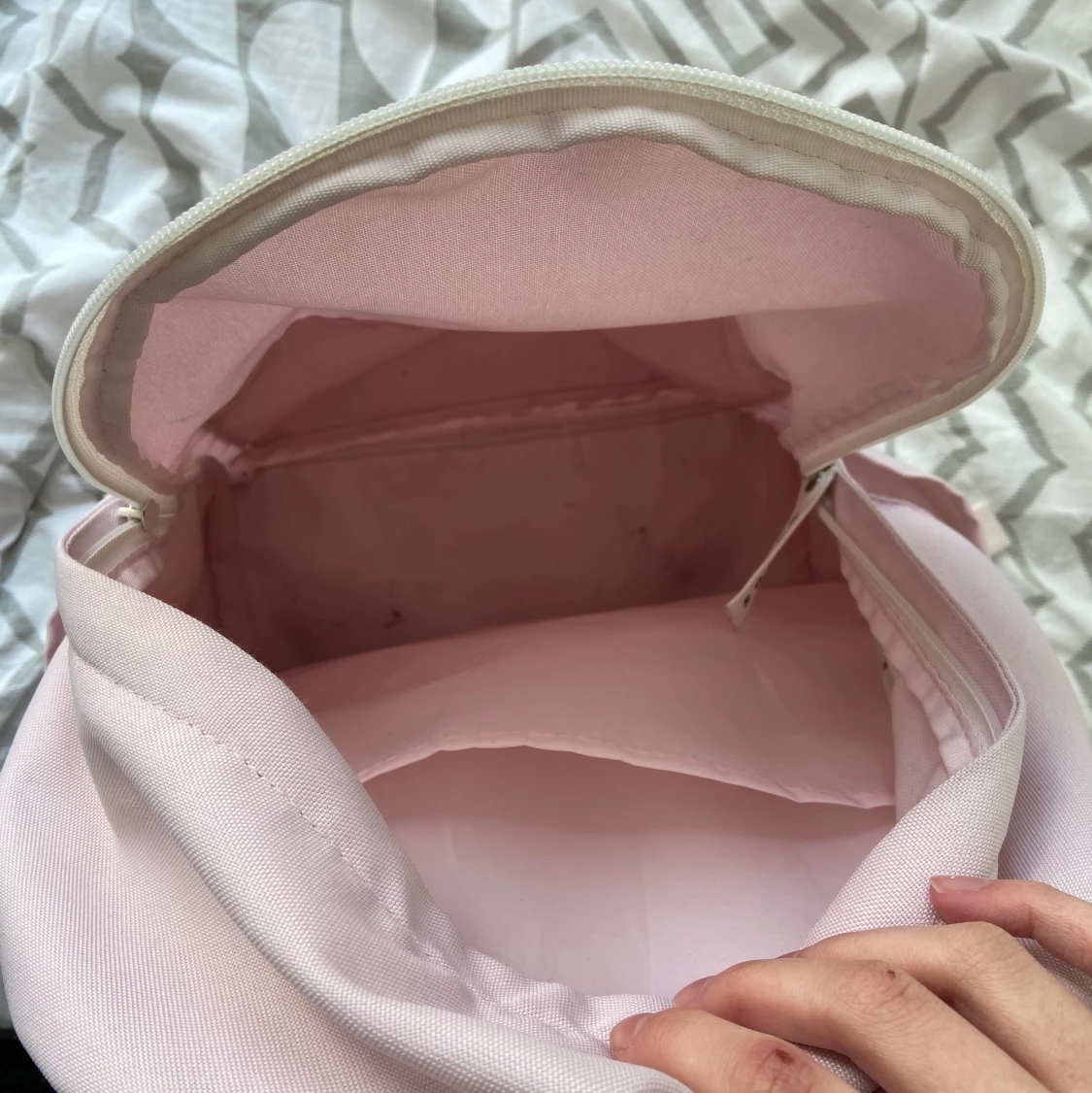 Pink school bag  - 90