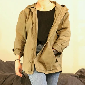 Snygg jacka  - Cool jacka från Zara herravdelning, bra skick! 