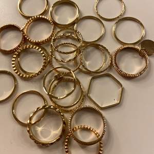 Super fina guldiga ringar (24 stycken)❤️ oanvända 