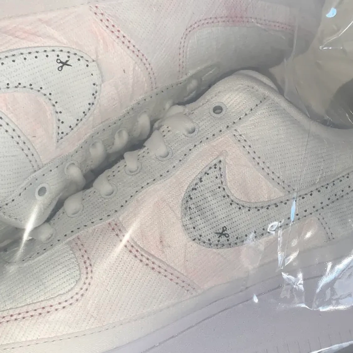 Nike Air Force 1 ’07 Luxe  - 91