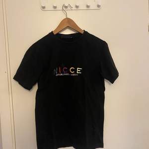 T-shirt från Nicce, skick 10/10, size S