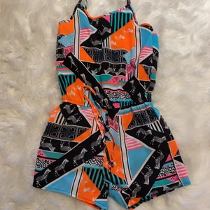 Jumpsuit från mango  - En snygg jumpsuit från mango i storlek xs/s