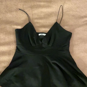 Jättefint svart linne - Superfint och inte använt🤍