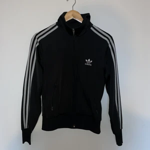 Adidas  - Adidas kofta 