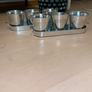 Planteringskrukor - 6 fina planteringskrukor säljer för att jag inte använder dem man får alla för 40kr