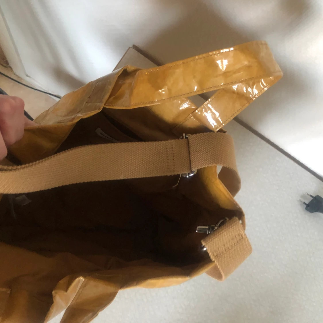 Senapsgul väska weekday - 90