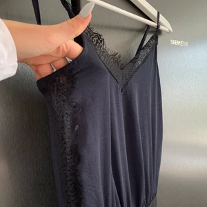 Jumpsuit - Använd en gång.