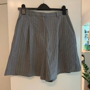 ASOS shorts - Strl 38. 